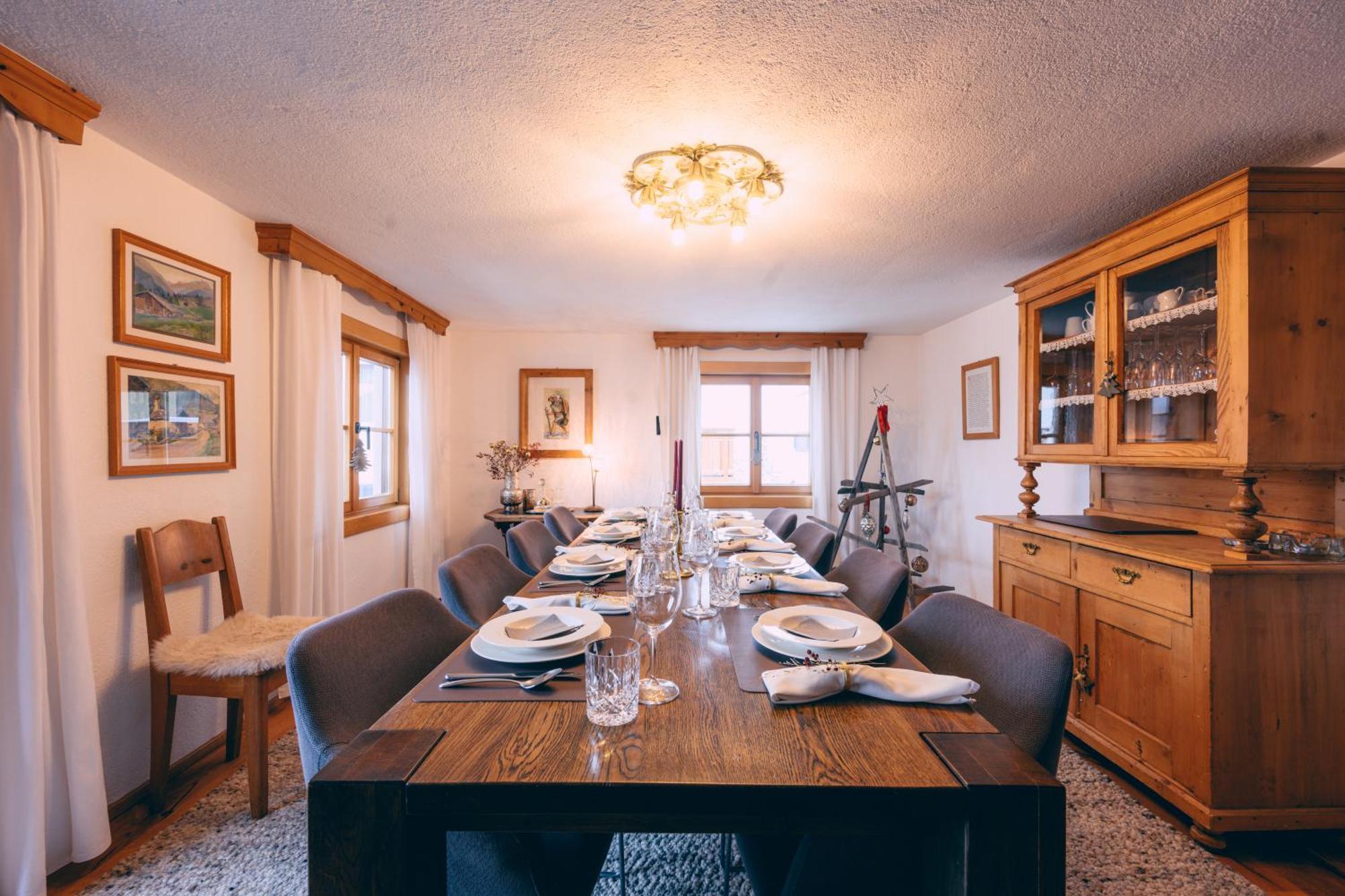 Haus Richard Falch - Inklusive Kostenloser Premium-Sommerkarte Санкт Антон ам Арлберг Екстериор снимка